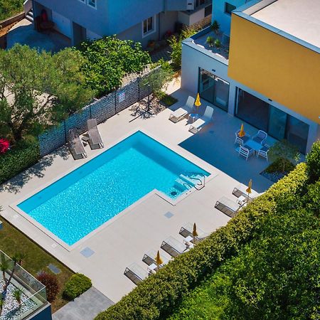 D. Marine Apartments بيبينيا المظهر الخارجي الصورة