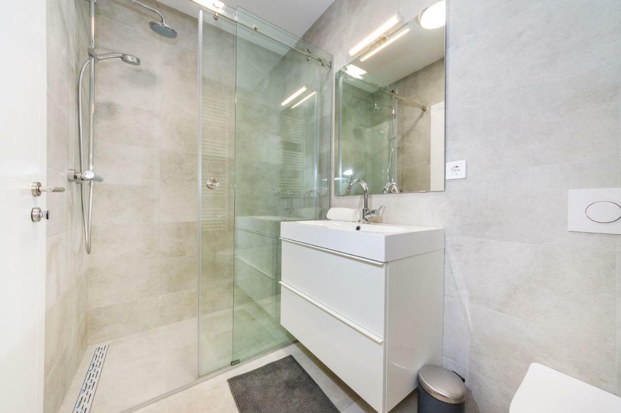 D. Marine Apartments بيبينيا المظهر الخارجي الصورة