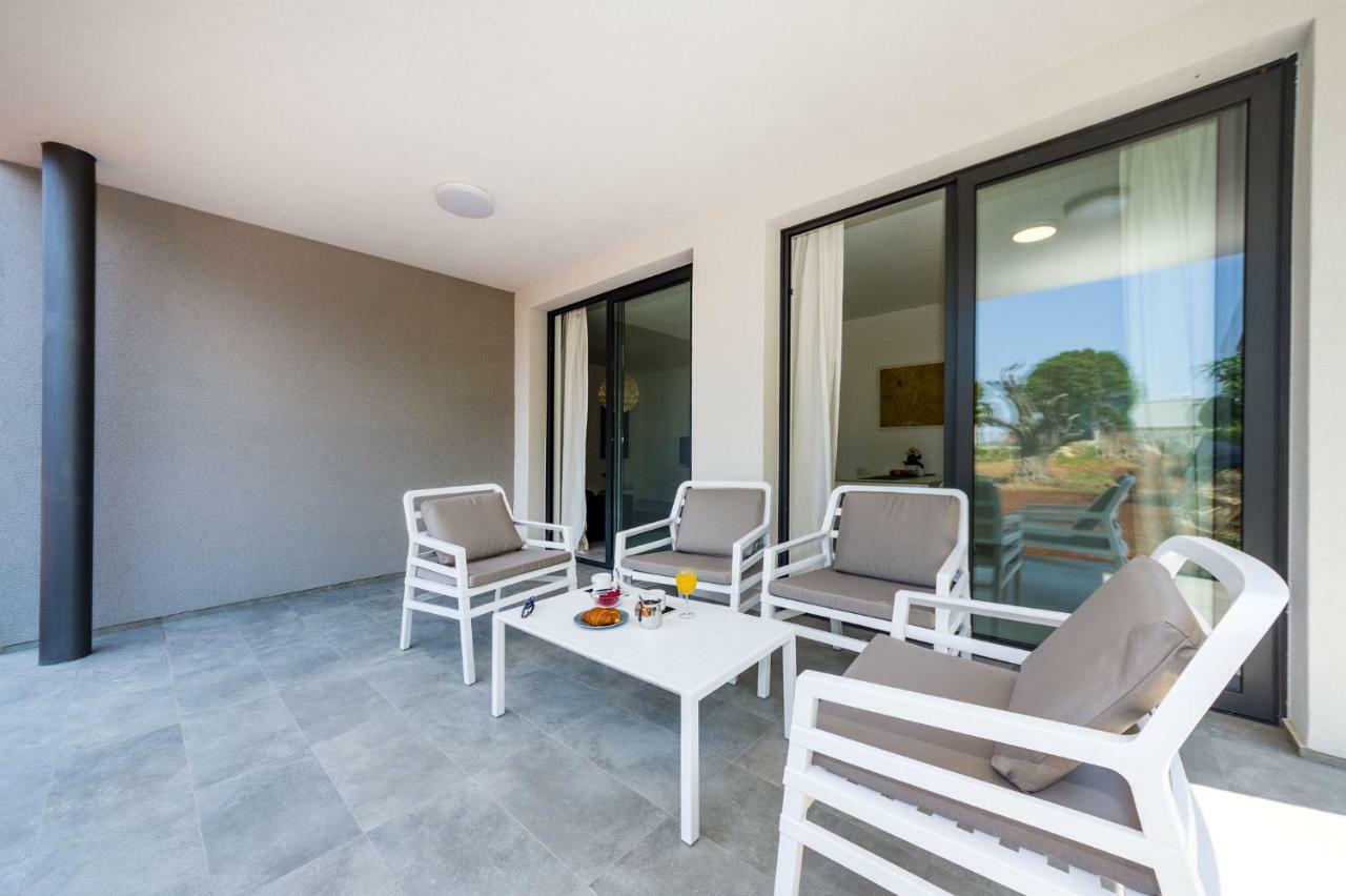 D. Marine Apartments بيبينيا المظهر الخارجي الصورة